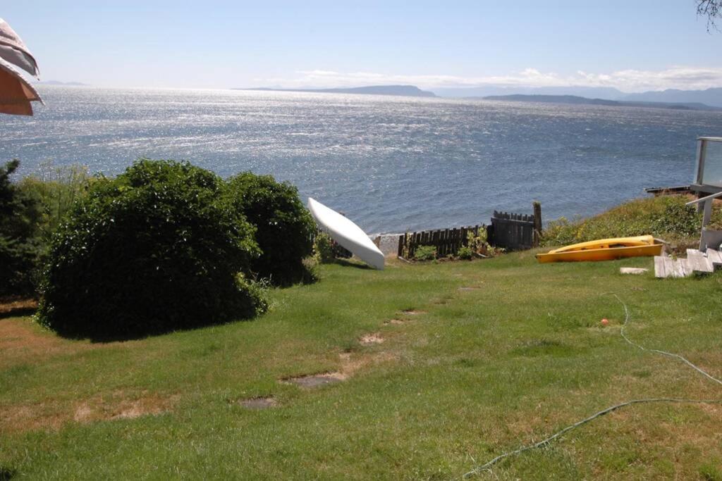 Oceanfront Paradise Comox Kültér fotó