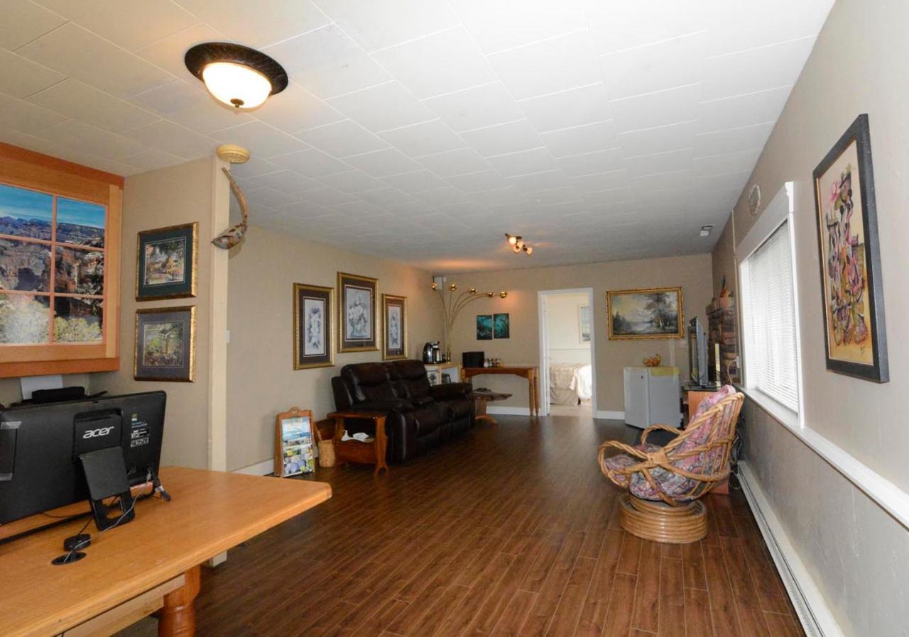 Oceanfront Paradise Comox Kültér fotó