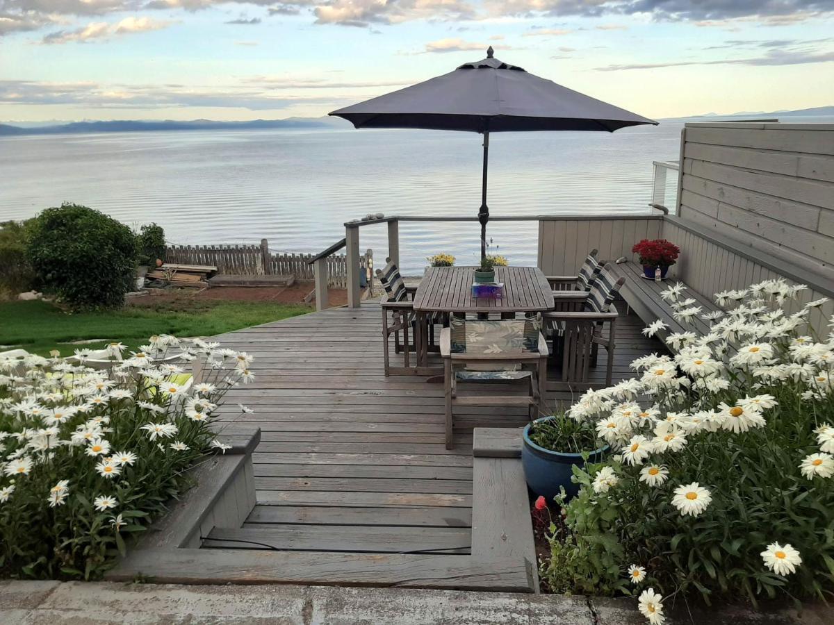 Oceanfront Paradise Comox Kültér fotó