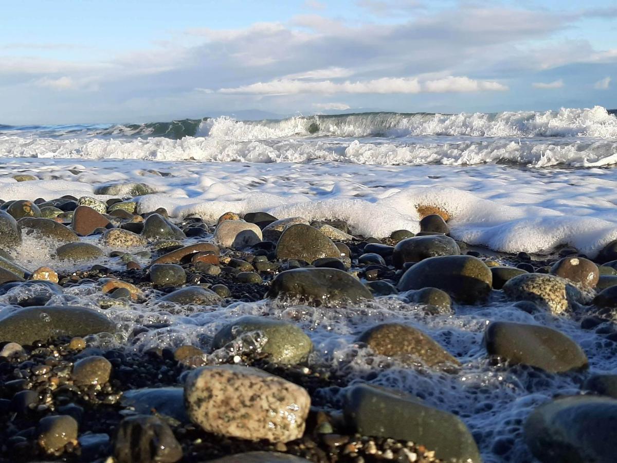 Oceanfront Paradise Comox Kültér fotó